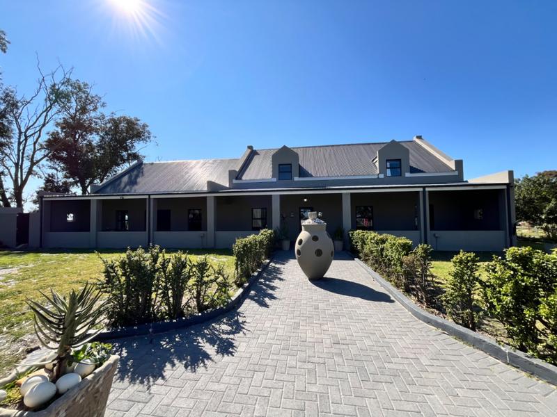 5 Bedroom Property for Sale in Dwarskersbos Western Cape